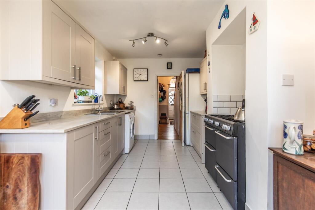 Additional image 10 of Watts Lane, Eastbourne, BN21 2LN