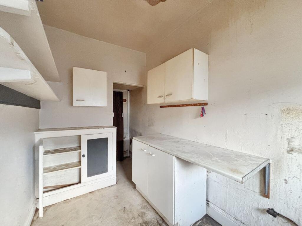 Additional image 5 of 10 Oxford Road, Bradford, BD2 4PN