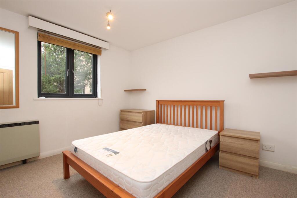 Additional image 6 of Dahlia Gardens, Bath