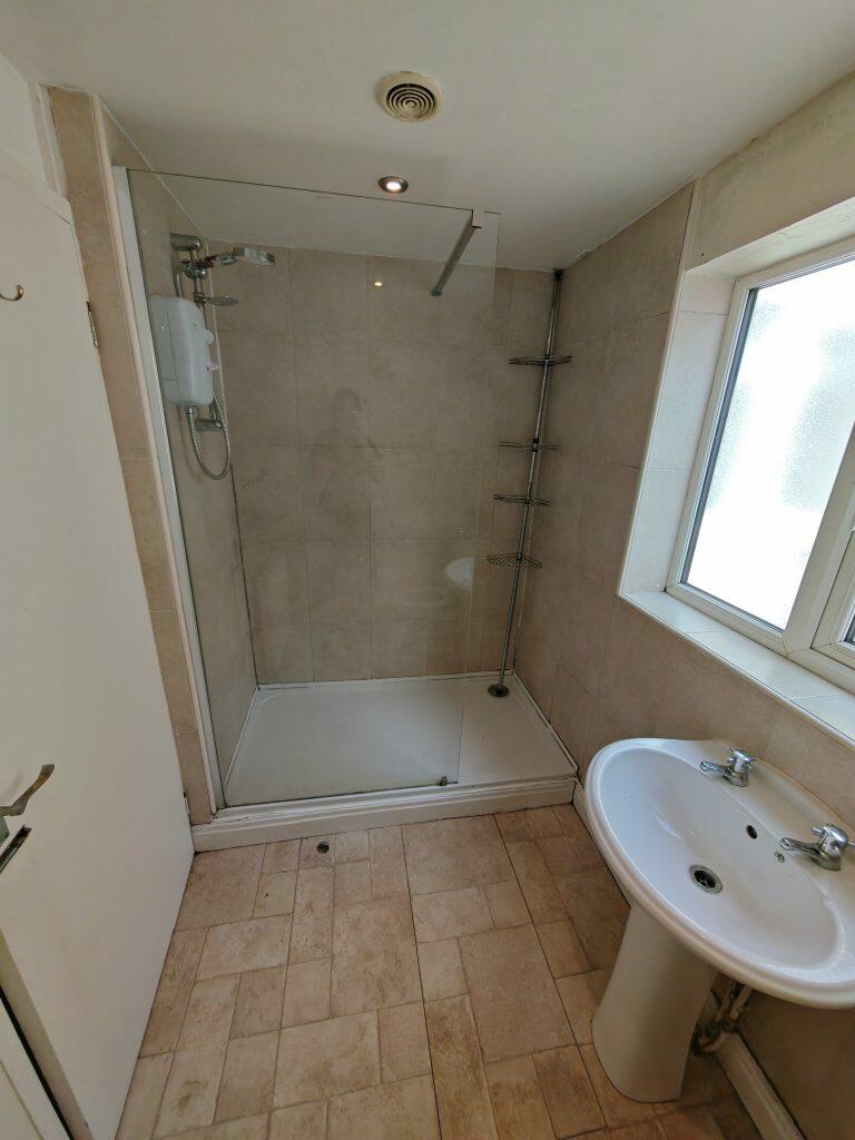 Additional image 10 of Constitution Hill – Ref 008