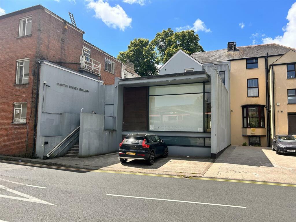 Additional image 11 of St. Andrews Crescent, Cardiff