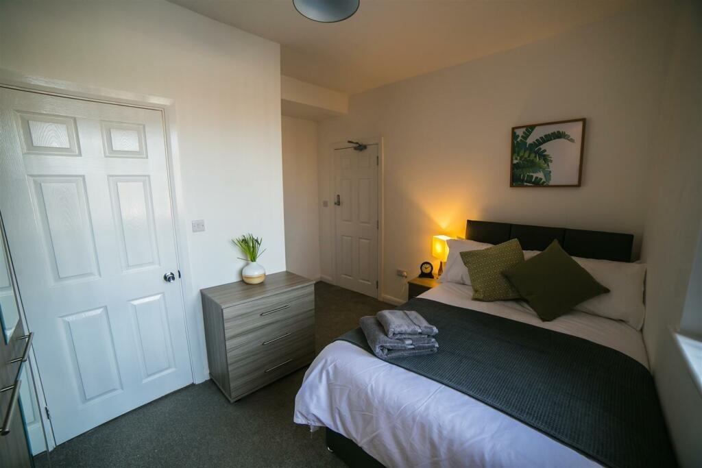 Additional image 21 of Two Gates, Halesowen, West Midlands, B63