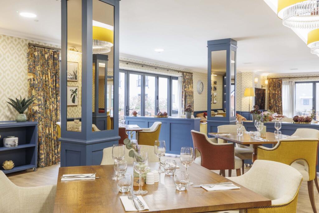 Additional image 8 of Debden House, Fallow Drive, Newport, Saffron Walden, Essex CB11 3RP