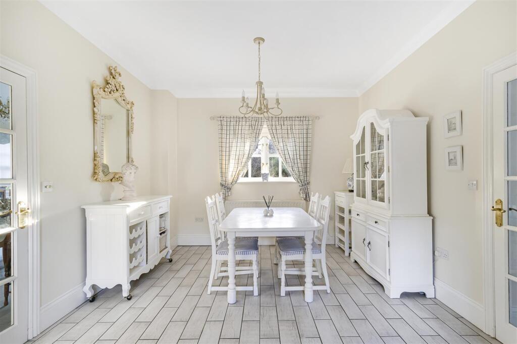 Additional image 26 of Snailwell Road, Newmarket