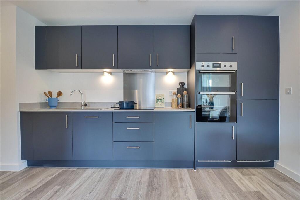 Additional image 3 of Newtown House, Town Centre, Hatfield, Hertfordshire, AL10