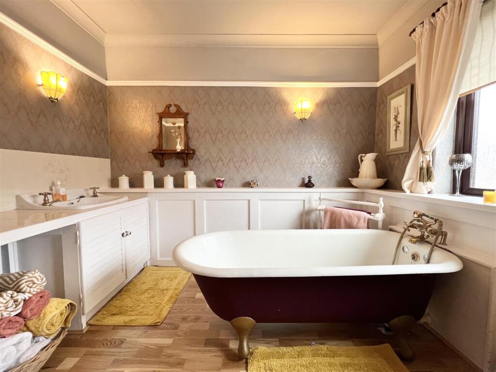 Additional image 25 of Spies Lane, Halesowen