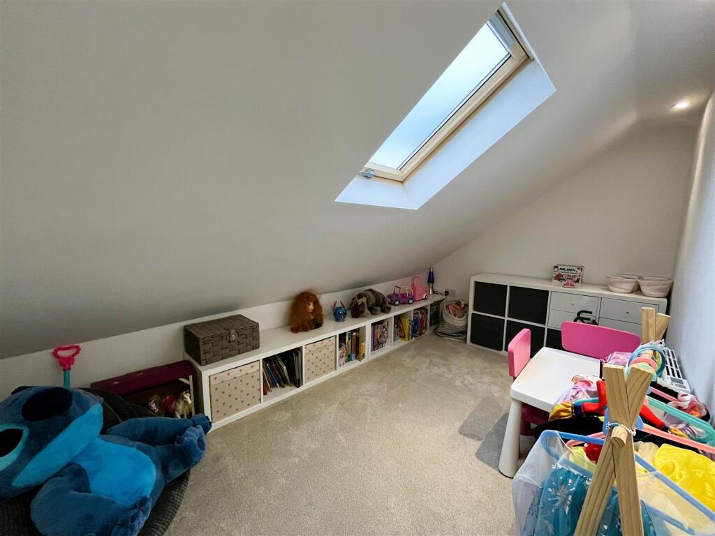 Additional image 20 of Whitehall Road, Wyke, Bradford