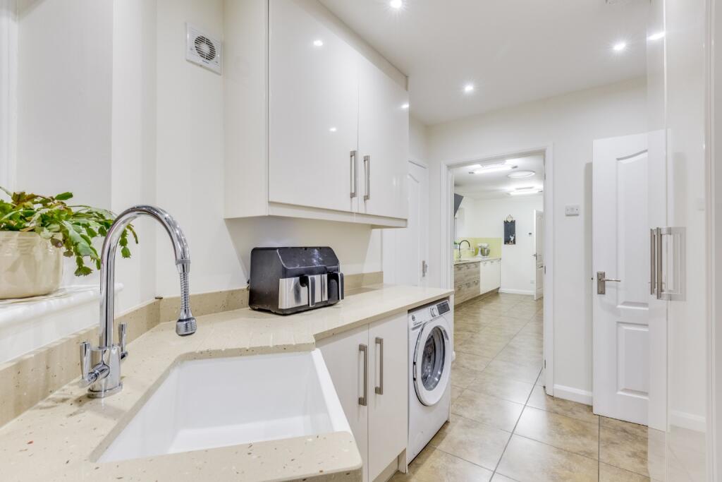 Additional image 12 of St. Ives Close, Welwyn, Hertfordshire, AL6