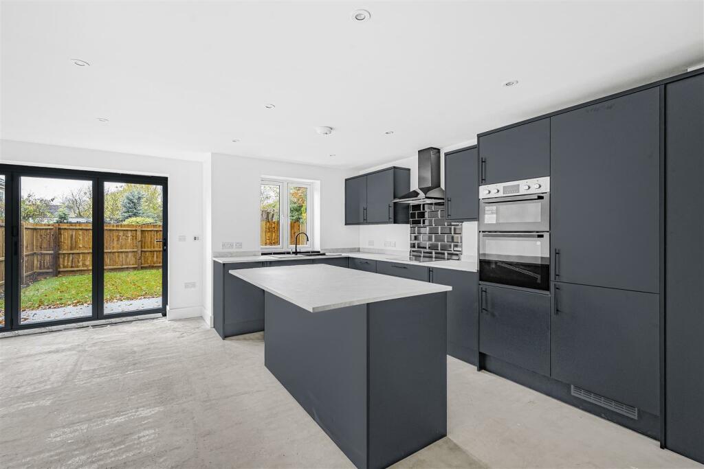 Additional image 5 of London Road, Six Mile Bottom