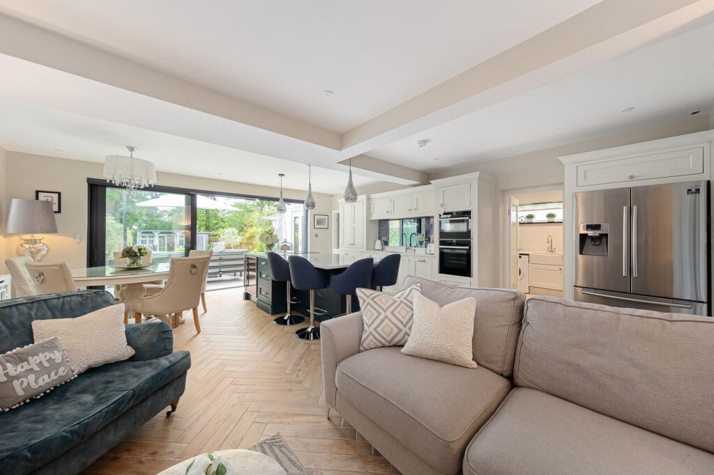 Additional image 8 of Hayes Chase, West Wickham, BR4