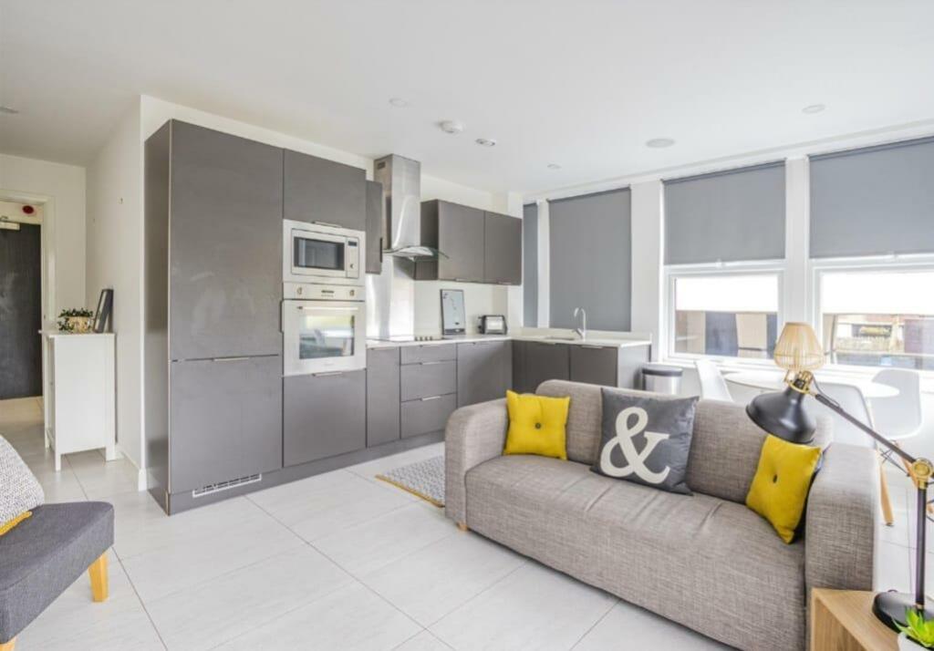 Additional image 2 of Cathedral Road, Pontcanna