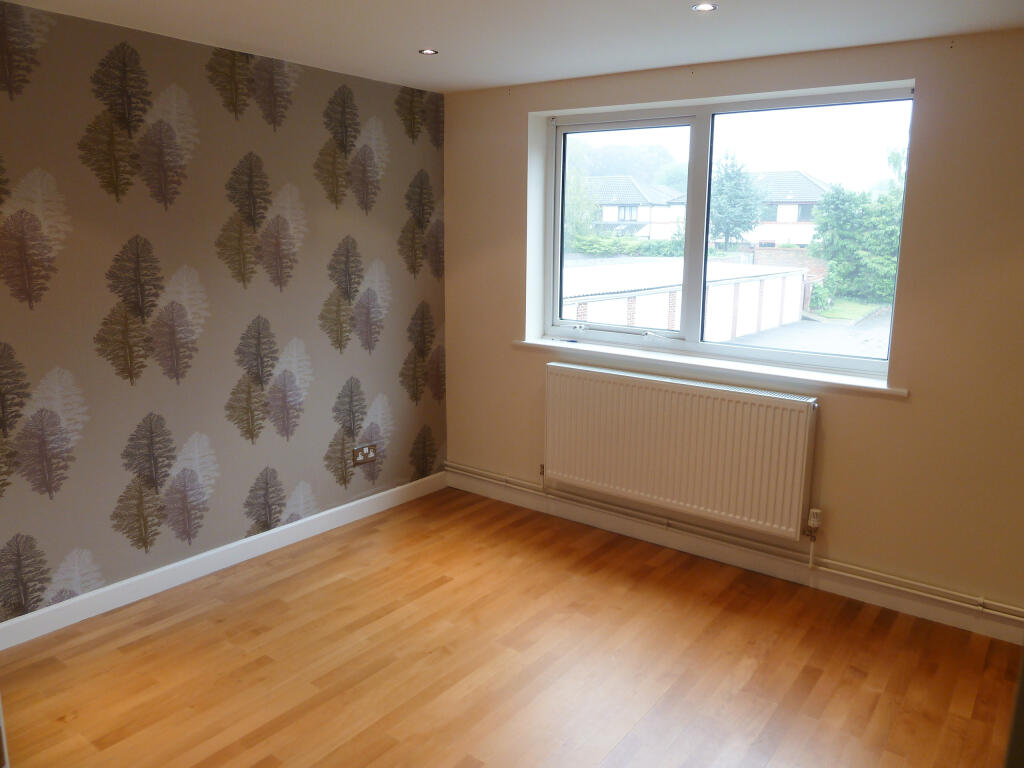 Additional image 4 of Fairlawns, Newmarket, Suffolk