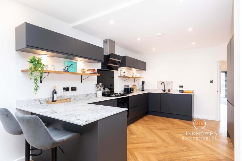 Additional image 2 of Clarendon Close, Broadstone, BH18