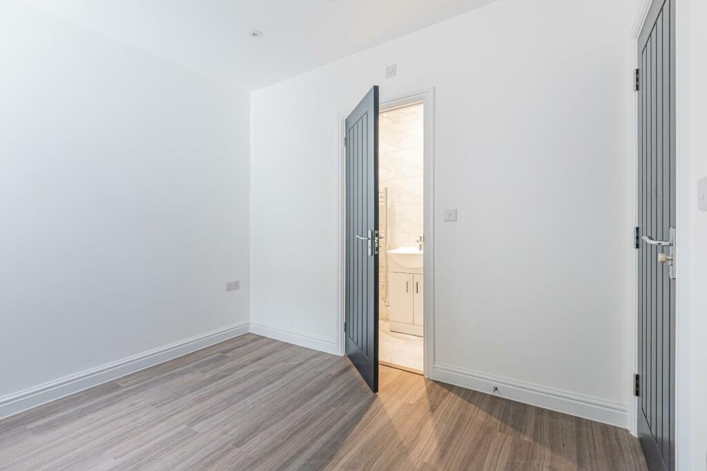 Additional image 7 of Colum Road, Cathays