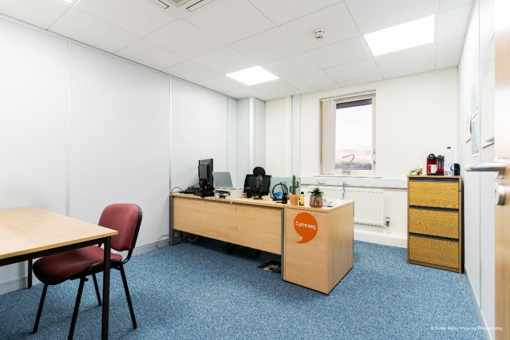 Additional image 11 of 3 Purbeck House, Lambourne Crescent, Cardiff