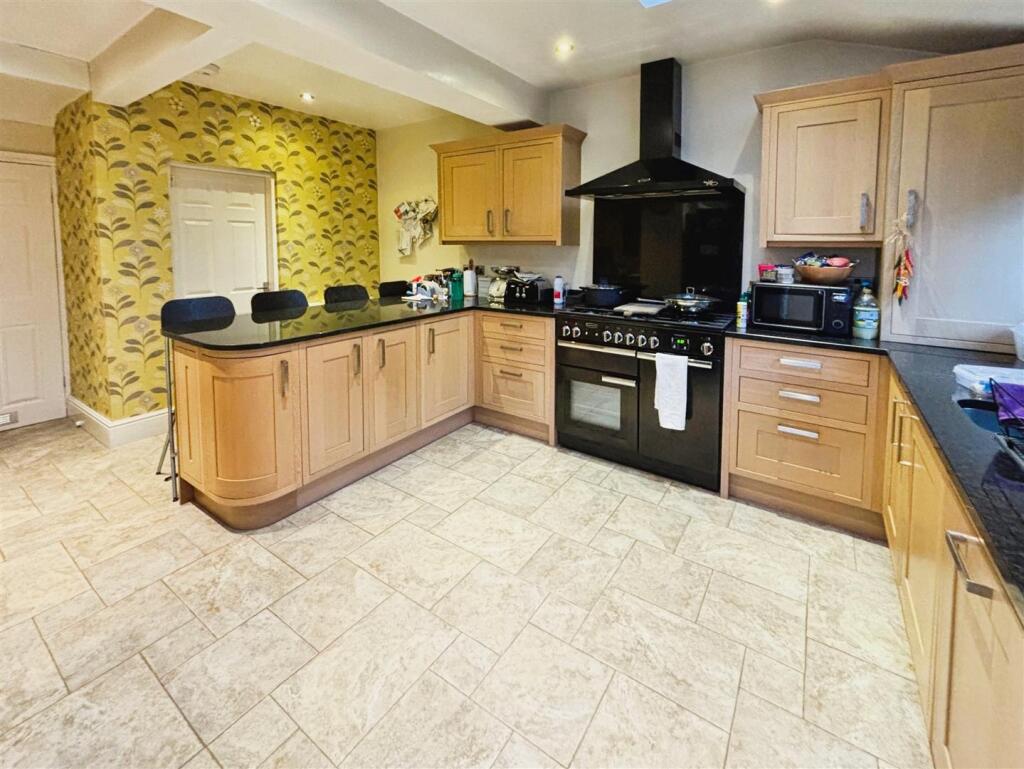 Additional image 6 of Ridgeway, Shipley, BD18 1PL