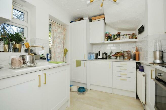 Additional image 15 of Magpie Hall Lane, Bromley