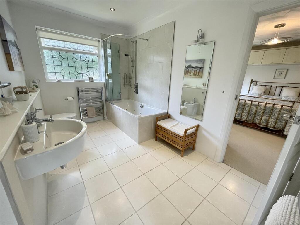 Additional image 17 of Pinewood Road, Ferndown