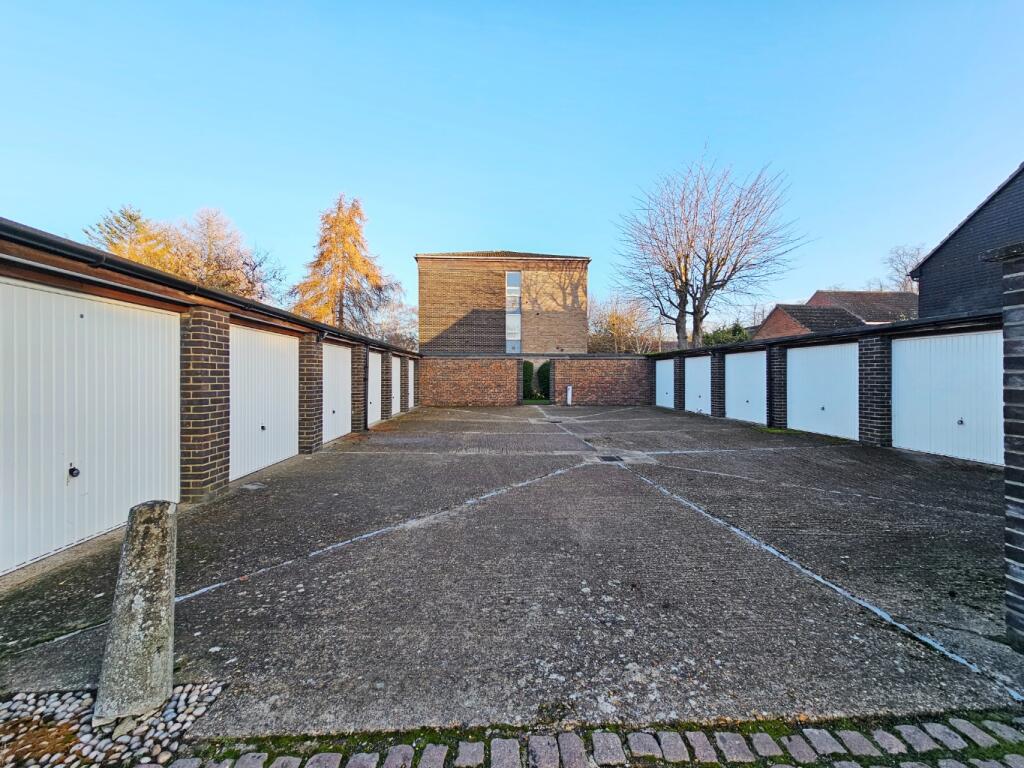 Additional image 14 of Larchfield, Gough Way