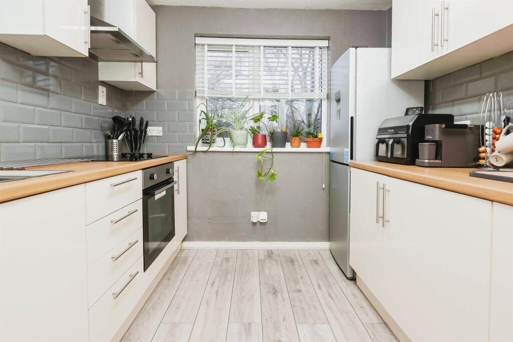 Additional image 19 of Lakeside Walk, BIRMINGHAM