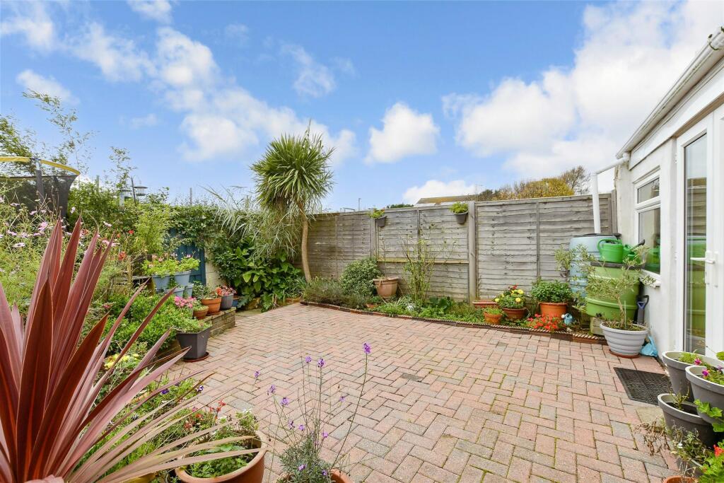 Additional image 12 of Cinque Foil, Peacehaven, East Sussex