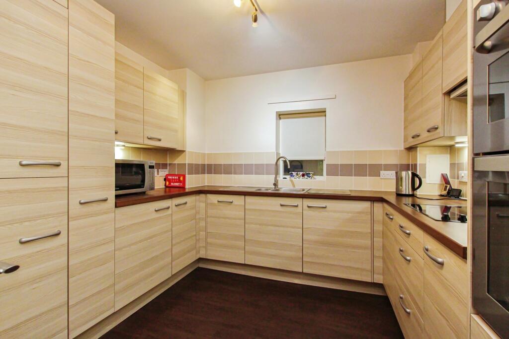 Additional image 3 of Wellbrook Way, Girton, Cambridge, Cambridgeshire, CB3