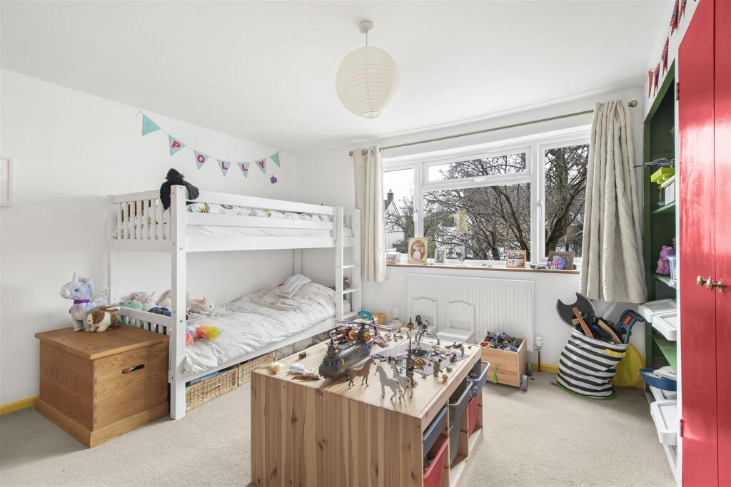 Additional image 16 of Beeches Close, Saffron Walden