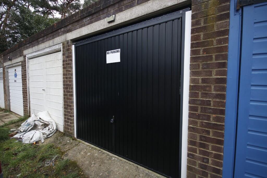 Additional image 21 of BH22 RINGWOD ROAD, Ferndown