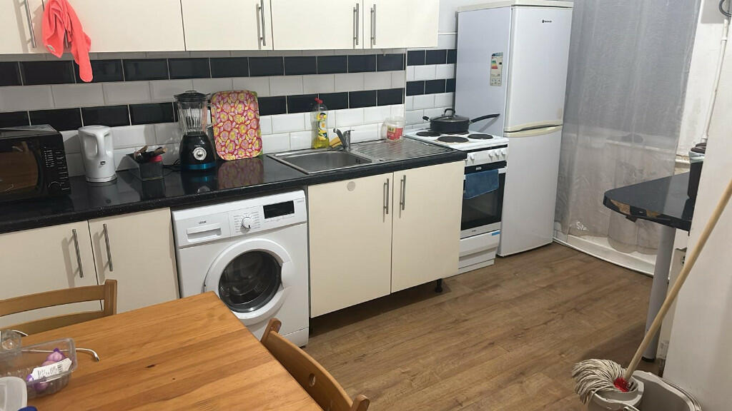 Additional image 3 of Ruthin Gardens, Cardiff(City), CF24