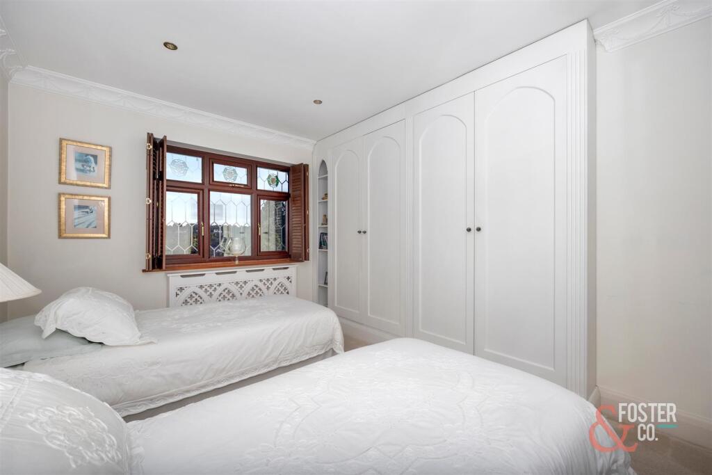 Additional image 27 of Surrenden Crescent, Brighton