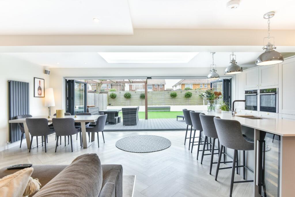 Additional image 14 of Falcon Close, Shoreham Beach, West Sussex, BN43