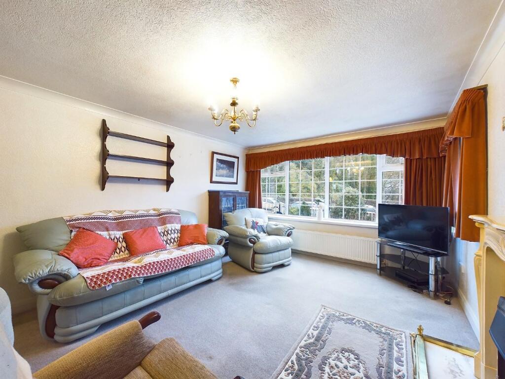 Additional image 16 of Warren Lane, Eldwick