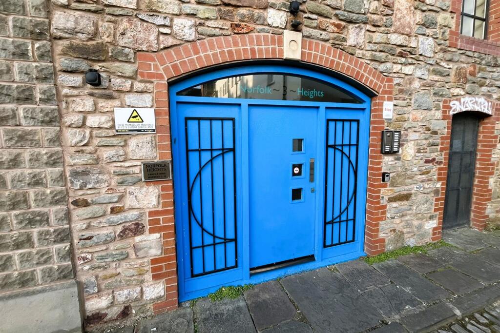 Additional image 4 of 3 x  FLATS | NORFOLK HEIGHTS