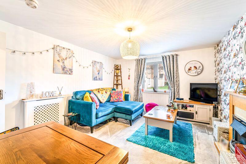 Additional image 3 of Macfarlane Chase, Weston-Super-Mare - STYLISH FLAT