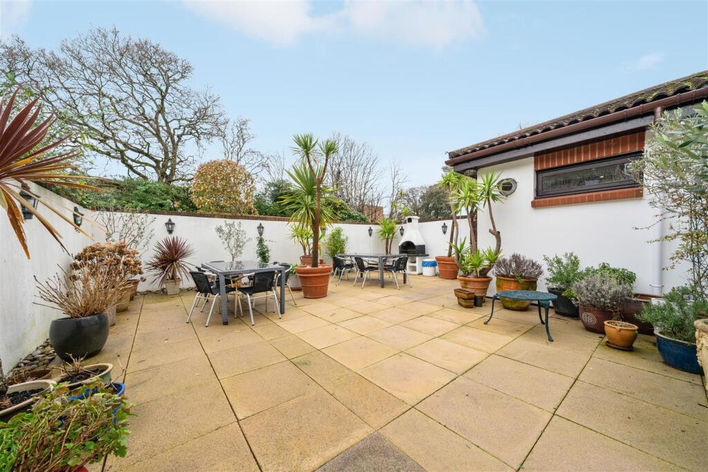 Additional image 11 of Lindsay Road, Poole