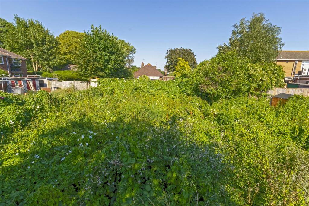 Additional image 14 of Cumbrian Close, Worthing, BN13 2JF