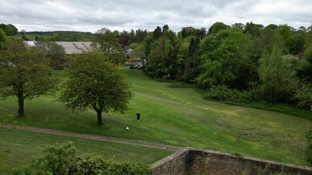 Additional image 4 of Moat Side, Brampton, CA8