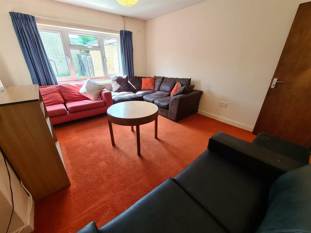 Additional image 2 of 204A Mill Road, Cambridge, CB1 3NF