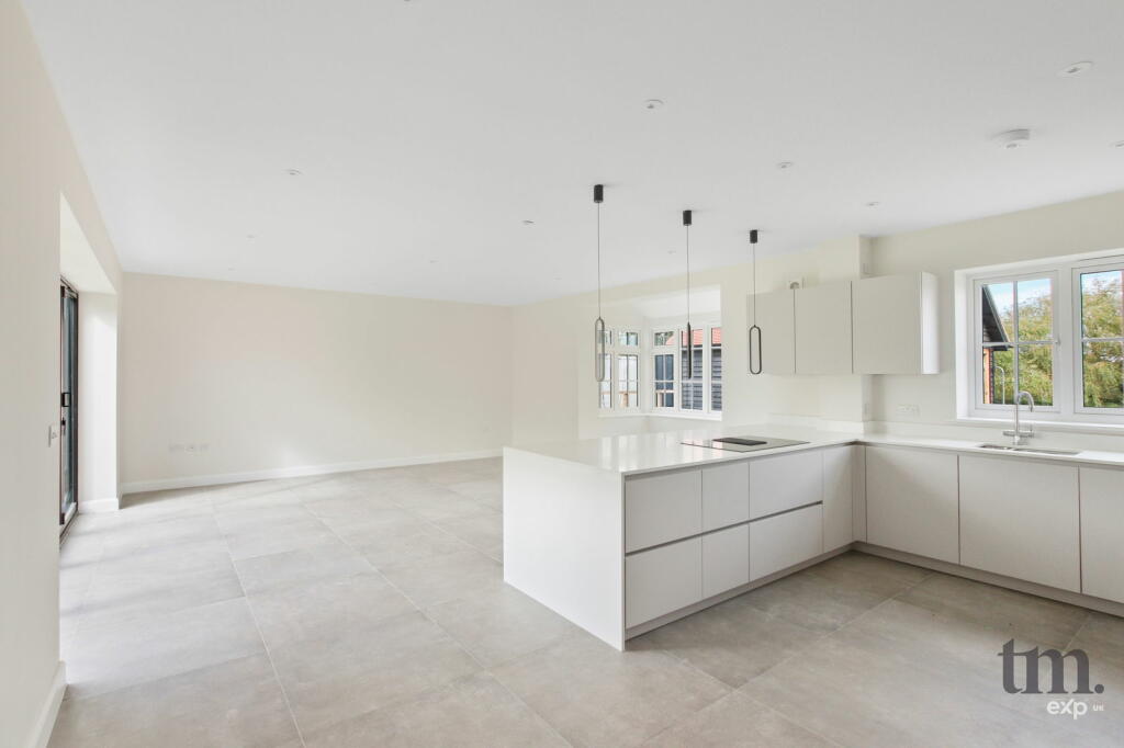 Additional image 3 of Wood Hall, Arkesden, Saffron Walden, Essex, CB11 4HA