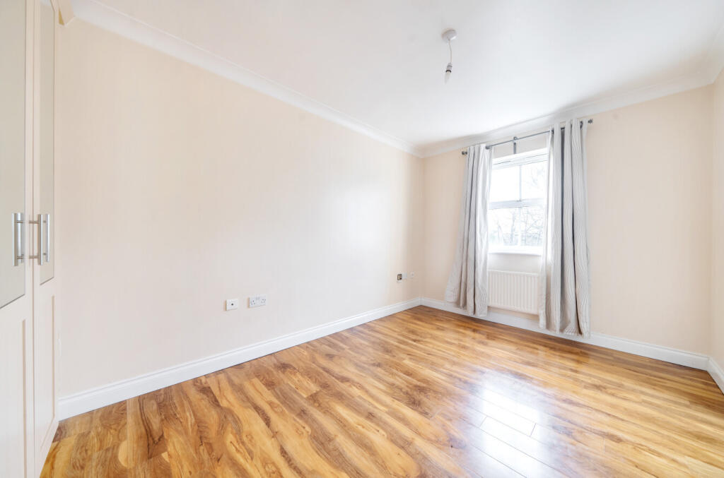 Additional image 6 of Sparkes Close, Bromley, BR2