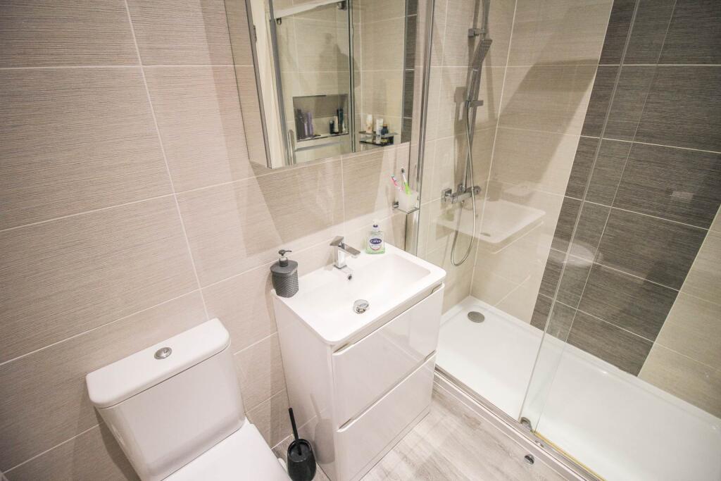 Additional image 7 of Hillside**3 Double Bedrooms**En-Suite**Garden**Parking**