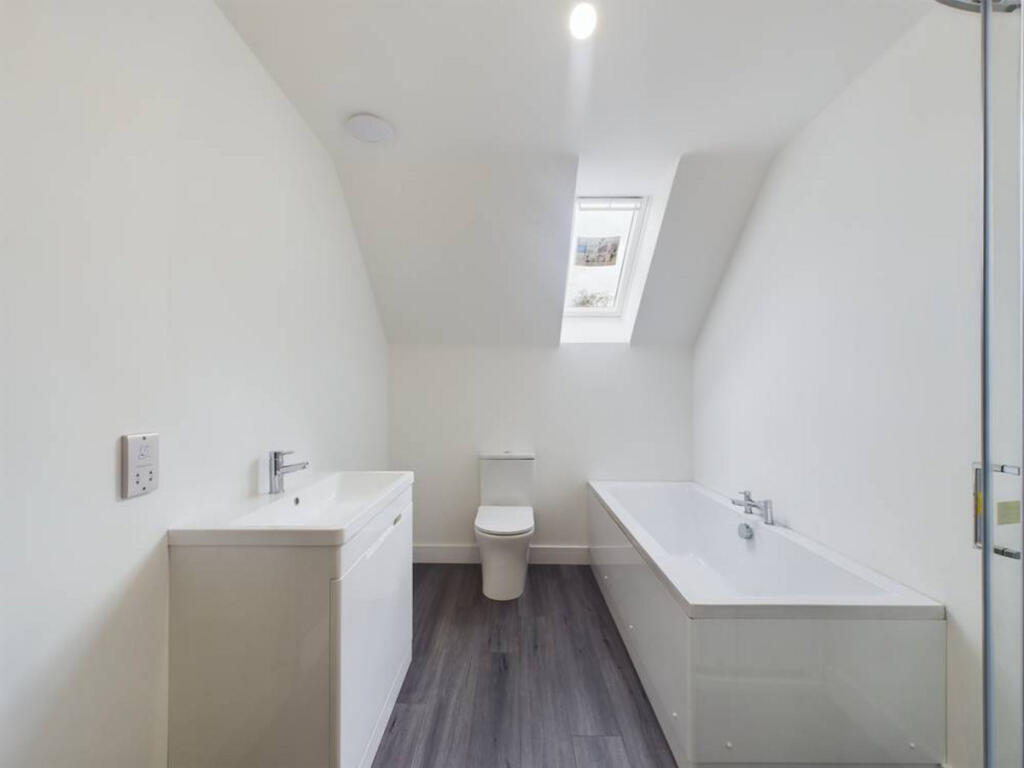 Additional image 38 of South View, Ardallie, AB42