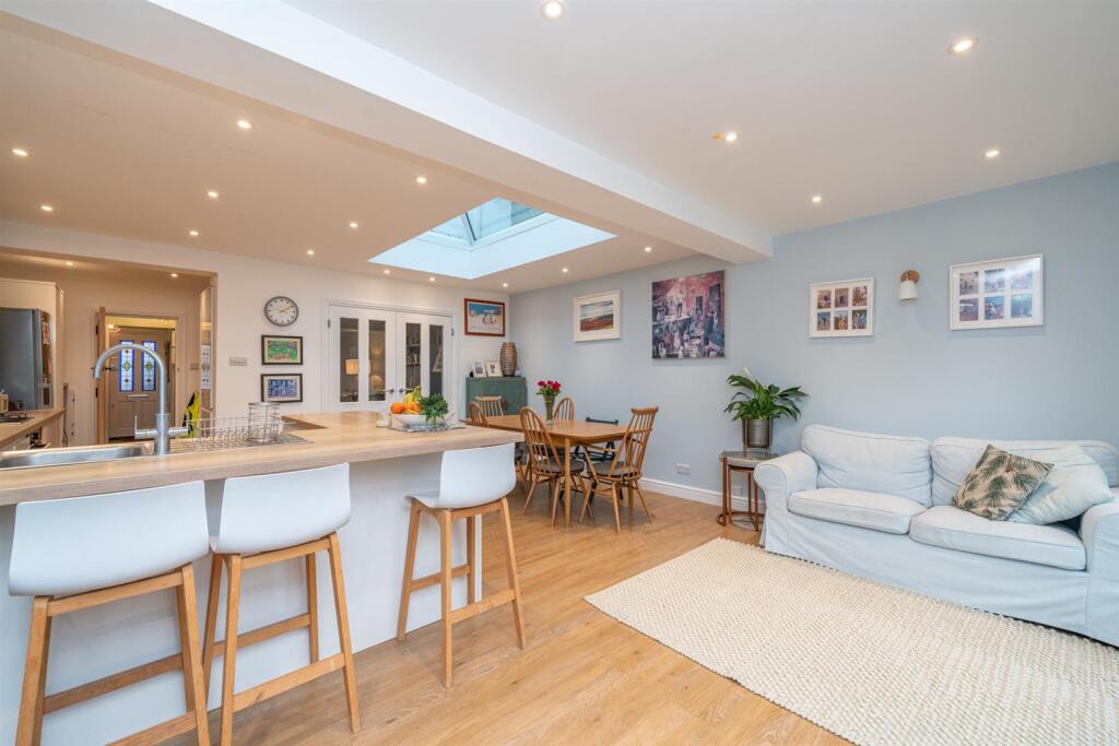 Additional image 13 of Hedley Road, St. Albans