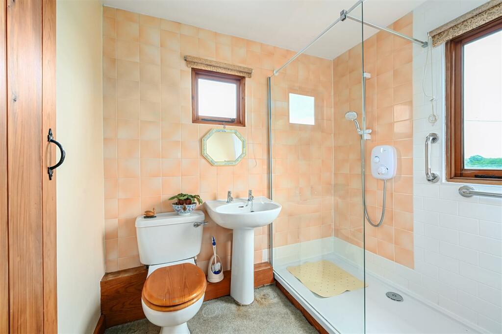 Additional image 14 of Blackstone Lane, Blackstone, Henfield