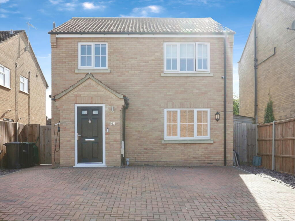 Primary image of Rosebay Gardens, Soham, Cambs, CB7 5YU