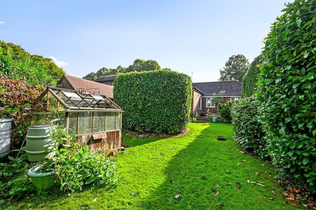 Additional image 18 of London Road, Henfield