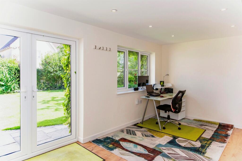 Additional image 9 of Clare Drive, Highfields Caldecote, Cambridge