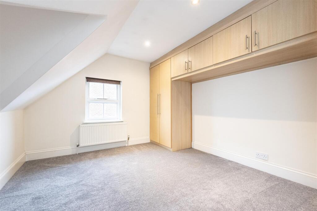 Additional image 6 of Kirkwick Avenue, Harpenden