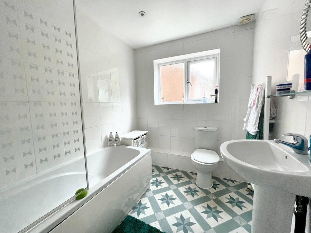 Additional image 8 of Woodlands Close, Peacehaven, BN10 7SF