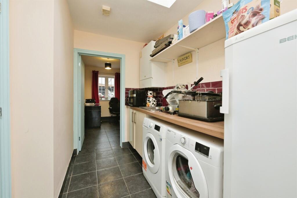 Additional image 5 of Bendyshe Way, Barrington, CAMBRIDGE